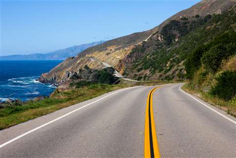 La red de carreteras del estado de California suma más de 80.000 kilómetros de pavimento, una distancia que daría la vuelta al mundo más de dos veces. (Foto: Kistler)